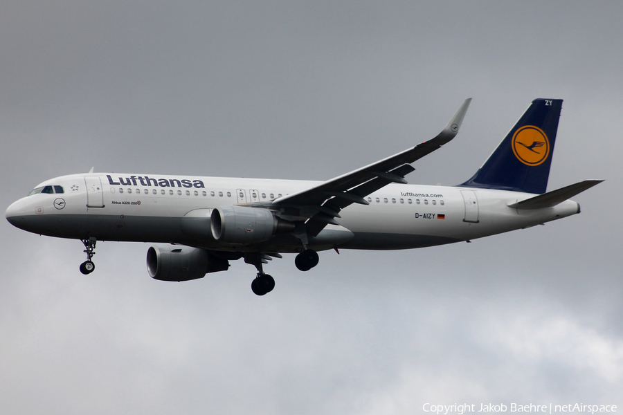 Lufthansa Airbus A320-214 (D-AIZY) | Photo 148867