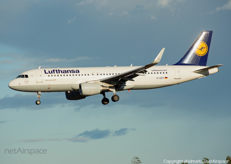 Lufthansa Airbus A320-214 (D-AIZY) | Photo 119157