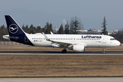 Lufthansa Airbus A320-214 (D-AIZZ) at  Frankfurt am Main, Germany