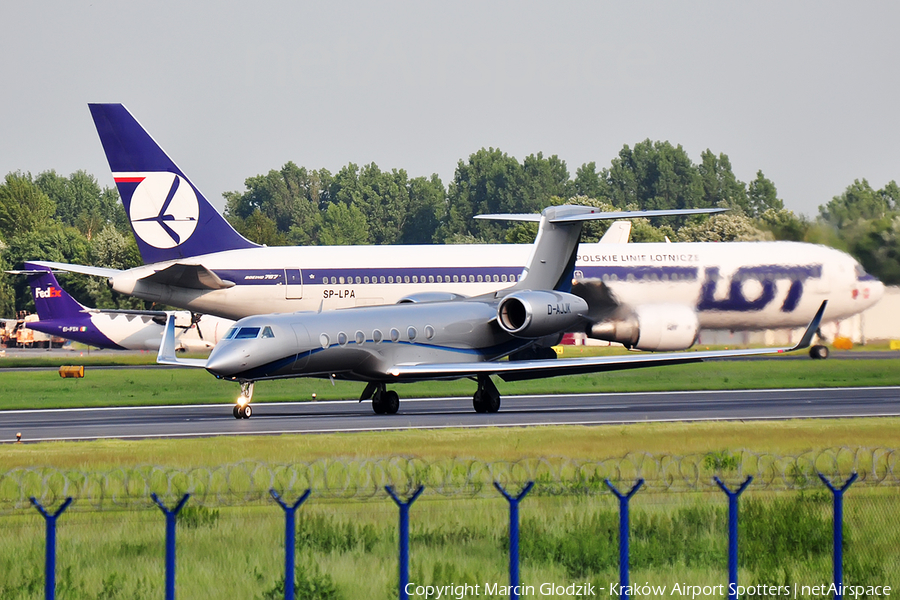 (Private) Gulfstream G-V-SP (G550) (D-AJJK) | Photo 107508