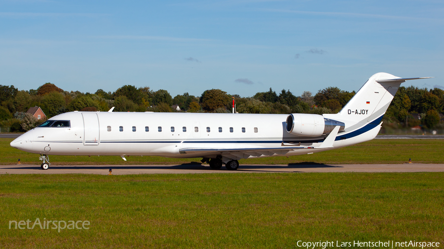 (Private) Bombardier CL-600-2B19 Challenger 850 (D-AJOY) | Photo 435626