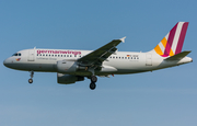 Eurowings Airbus A319-112 (D-AKNF) at  Hamburg - Fuhlsbuettel (Helmut Schmidt), Germany