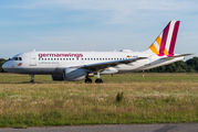 Germanwings Airbus A319-112 (D-AKNG) at  Hamburg - Fuhlsbuettel (Helmut Schmidt), Germany