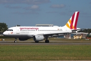 Germanwings Airbus A319-112 (D-AKNI) at  Hamburg - Fuhlsbuettel (Helmut Schmidt), Germany