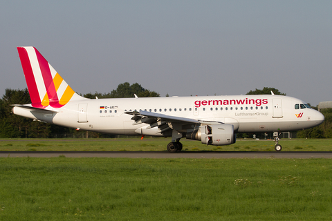 Germanwings Airbus A319-112 (D-AKNI) at  Hamburg - Fuhlsbuettel (Helmut Schmidt), Germany