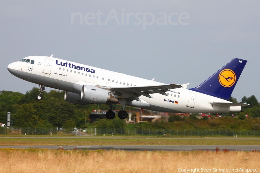 Lufthansa Airbus A319-112 (D-AKNI) | Photo 29102