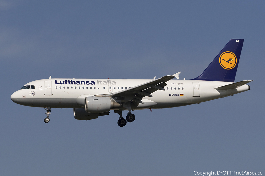 Lufthansa Italia Airbus A319-112 (D-AKNI) | Photo 278413