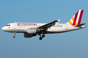 Germanwings Airbus A319-112 (D-AKNO) at  Hamburg - Fuhlsbuettel (Helmut Schmidt), Germany