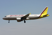 Germanwings Airbus A320-212 (D-AKNZ) at  Lisbon - Portela, Portugal