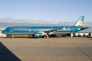 Vietnam Airlines Airbus A321-211 (D-AKPV) at  Hamburg - Fuhlsbuettel (Helmut Schmidt), Germany