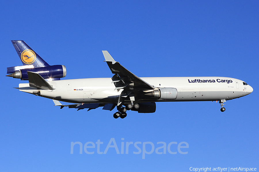 Lufthansa Cargo McDonnell Douglas MD-11F (D-ALCA) | Photo 383112