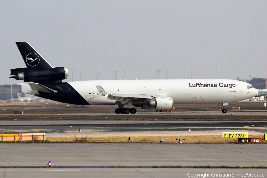 Lufthansa Cargo McDonnell Douglas MD-11F (D-ALCB) | Photo 231920