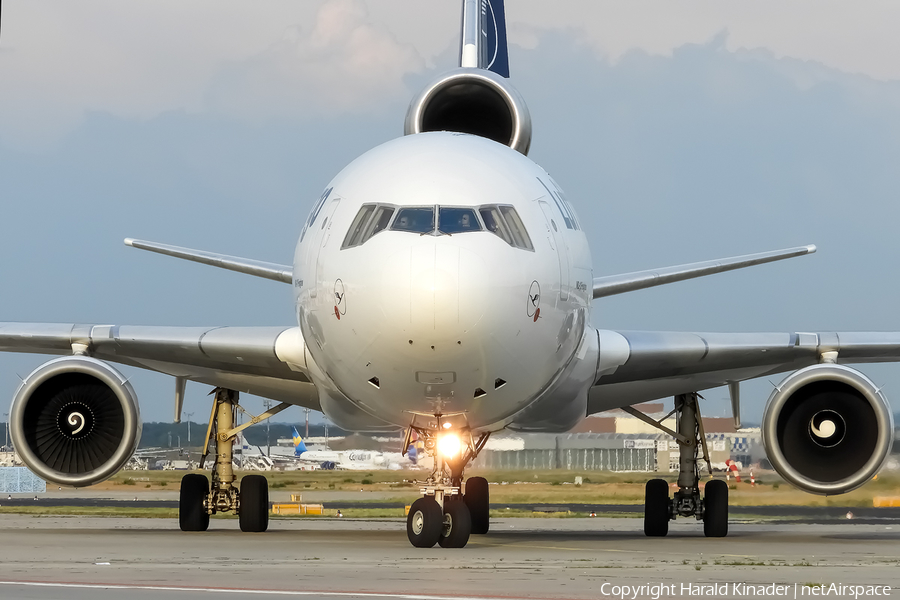 Lufthansa Cargo McDonnell Douglas MD-11F (D-ALCB) | Photo 294208