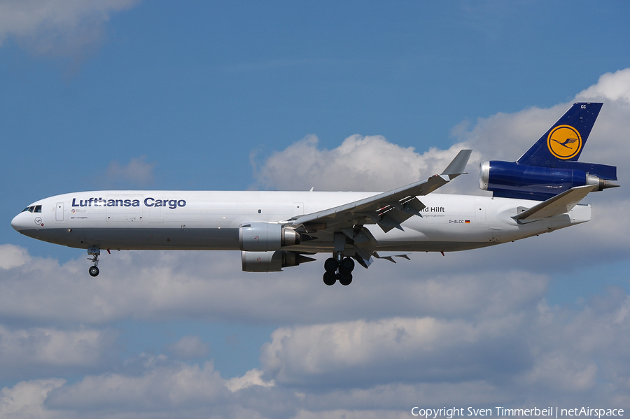 Lufthansa Cargo McDonnell Douglas MD-11F (D-ALCC) | Photo 102403