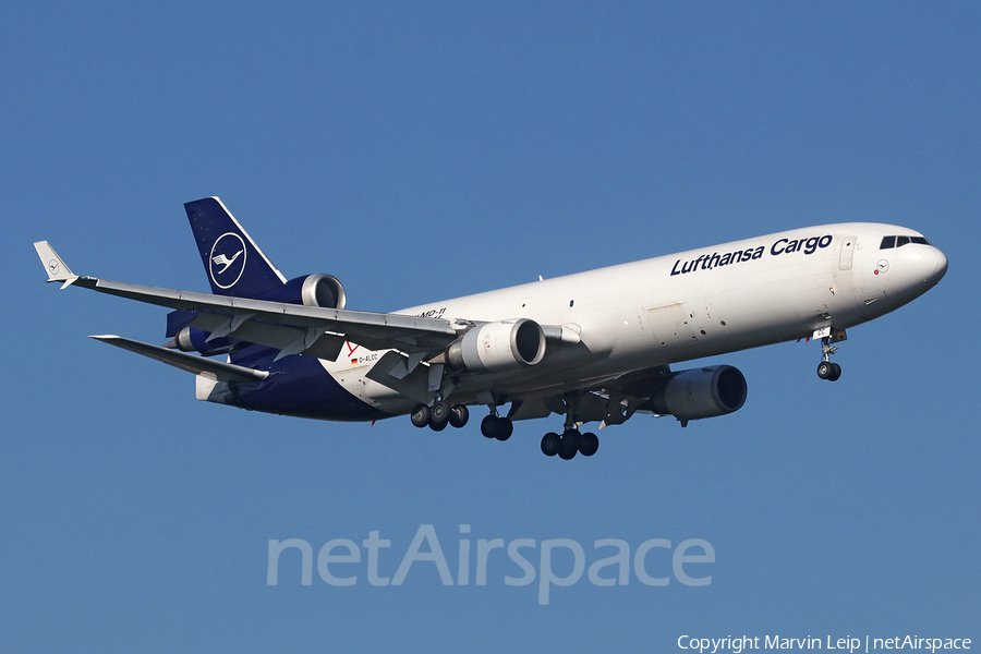 Lufthansa Cargo McDonnell Douglas MD-11F (D-ALCC) | Photo 489906