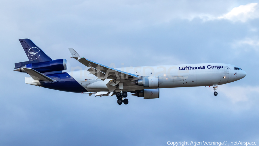 Lufthansa Cargo McDonnell Douglas MD-11F (D-ALCC) | Photo 507501