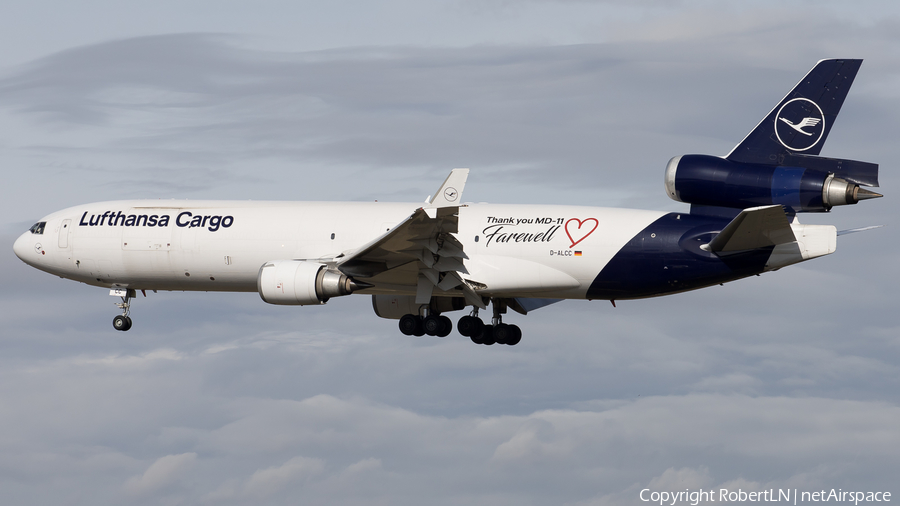 Lufthansa Cargo McDonnell Douglas MD-11F (D-ALCC) | Photo 589868
