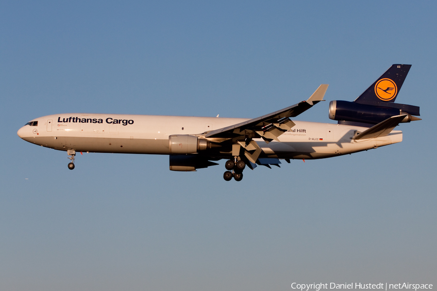 Lufthansa Cargo McDonnell Douglas MD-11F (D-ALCC) | Photo 444946