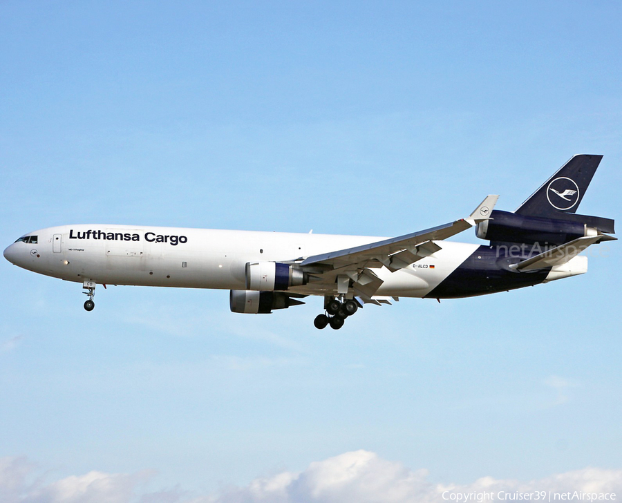 Lufthansa Cargo McDonnell Douglas MD-11F (D-ALCD) | Photo 405980