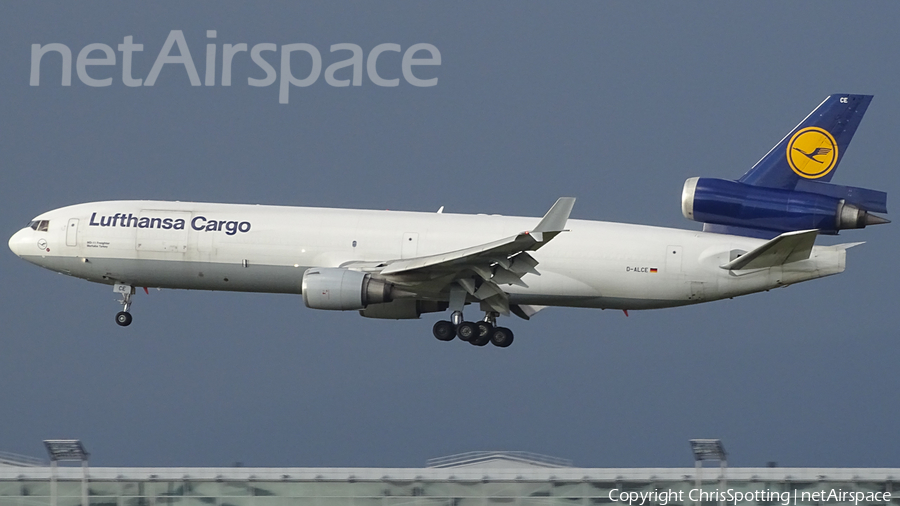 Lufthansa Cargo McDonnell Douglas MD-11F (D-ALCE) | Photo 198695