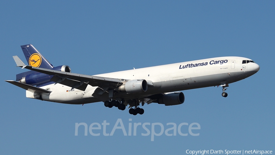 Lufthansa Cargo McDonnell Douglas MD-11F (D-ALCE) | Photo 209078