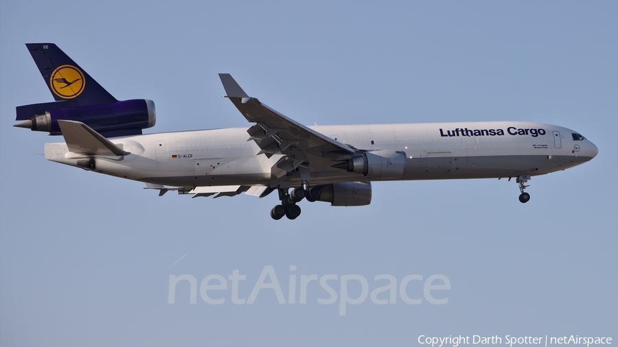Lufthansa Cargo McDonnell Douglas MD-11F (D-ALCE) | Photo 234607