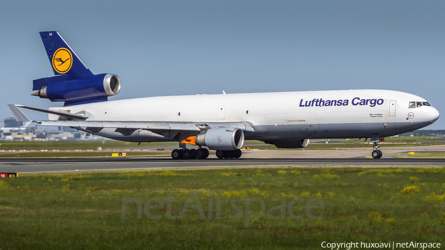 Lufthansa Cargo McDonnell Douglas MD-11F (D-ALCE) | Photo 339708