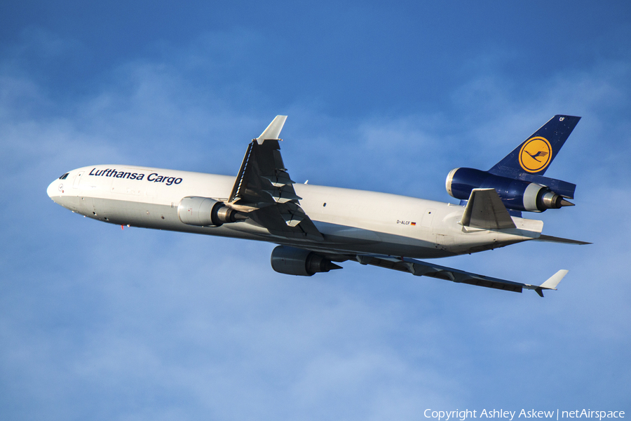 Lufthansa Cargo McDonnell Douglas MD-11F (D-ALCF) | Photo 90721