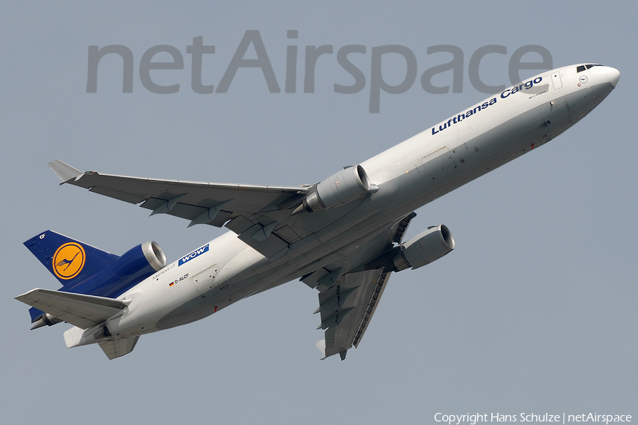 Lufthansa Cargo McDonnell Douglas MD-11F (D-ALCF) | Photo 224559
