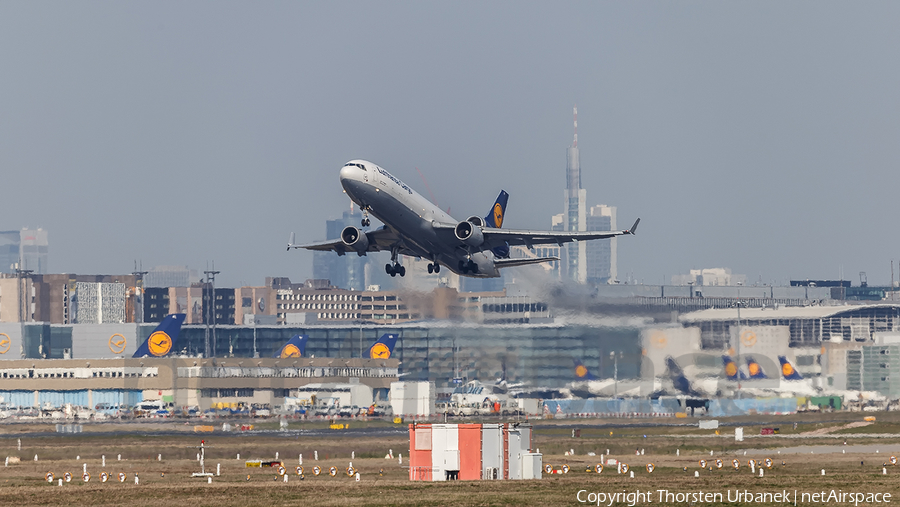 Lufthansa Cargo McDonnell Douglas MD-11F (D-ALCF) | Photo 314326