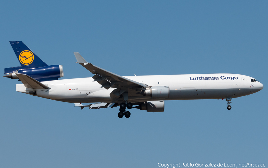 Lufthansa Cargo McDonnell Douglas MD-11F (D-ALCF) | Photo 337069