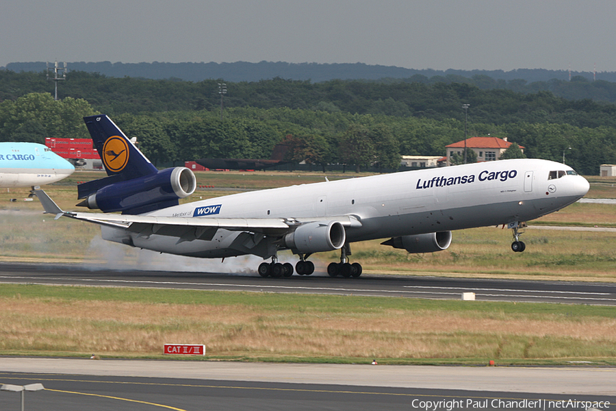 Lufthansa Cargo McDonnell Douglas MD-11F (D-ALCF) | Photo 54185