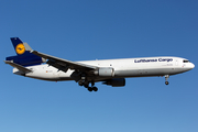 Lufthansa Cargo McDonnell Douglas MD-11F (D-ALCG) at  Dallas/Ft. Worth - International, United States