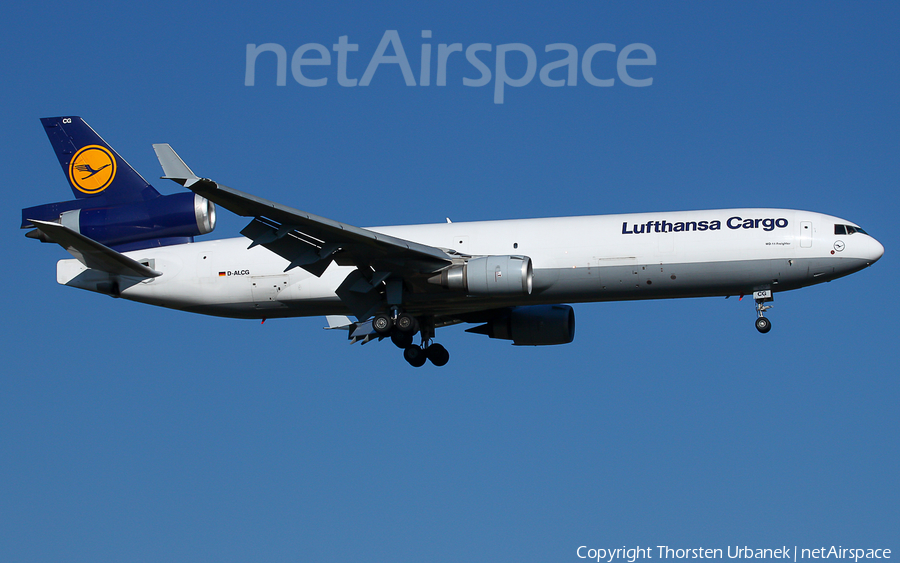 Lufthansa Cargo McDonnell Douglas MD-11F (D-ALCG) | Photo 116012