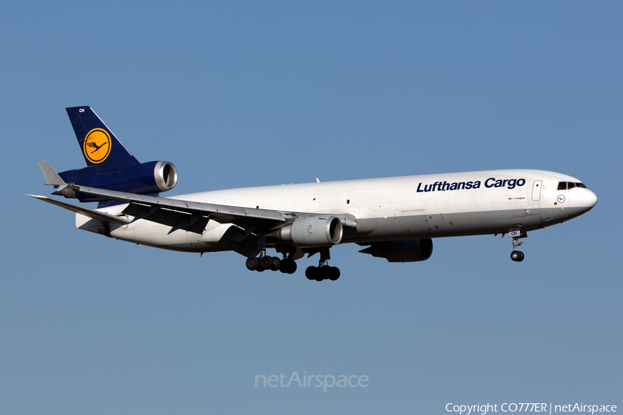 Lufthansa Cargo McDonnell Douglas MD-11F (D-ALCH) | Photo 21427