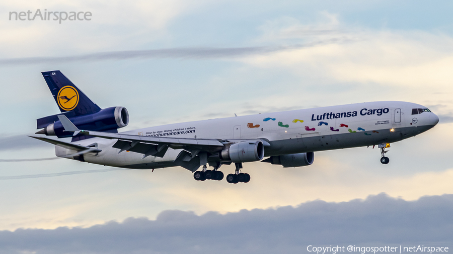 Lufthansa Cargo McDonnell Douglas MD-11F (D-ALCH) | Photo 367106