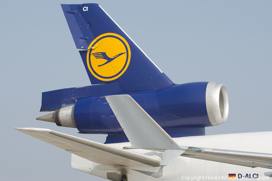 Lufthansa Cargo McDonnell Douglas MD-11F (D-ALCI) | Photo 294323