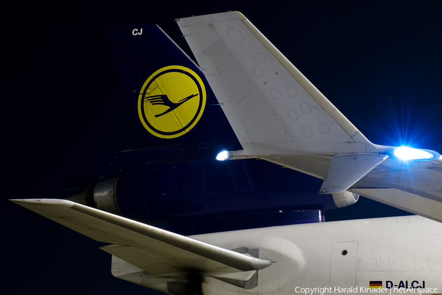Lufthansa Cargo McDonnell Douglas MD-11F (D-ALCJ) | Photo 307070
