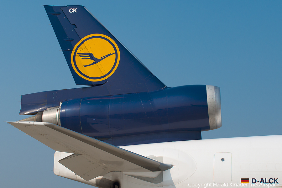 Lufthansa Cargo McDonnell Douglas MD-11F (D-ALCK) | Photo 289888