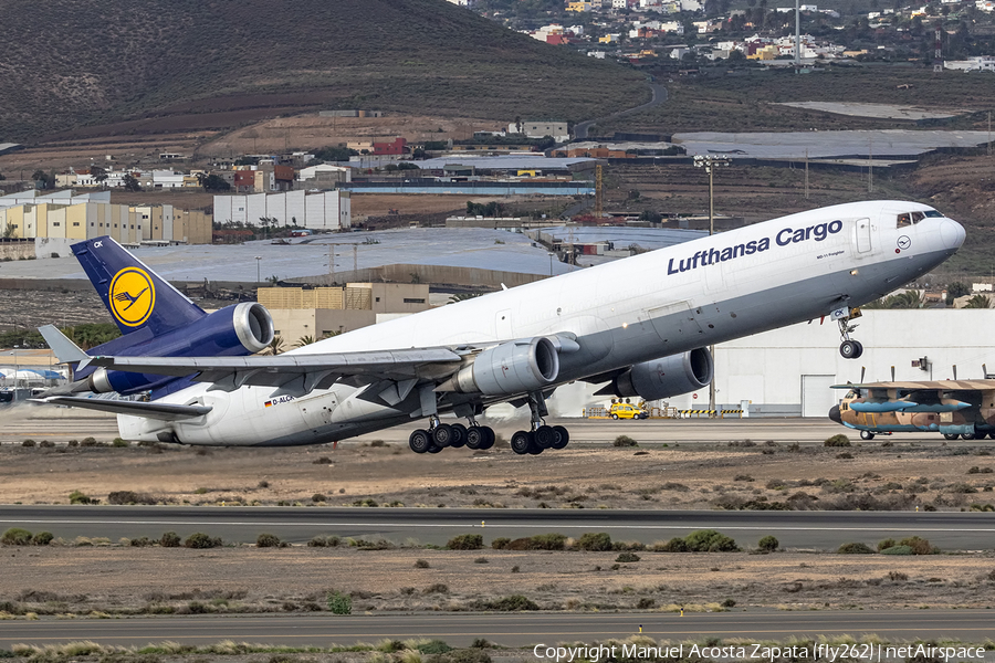 Lufthansa Cargo McDonnell Douglas MD-11F (D-ALCK) | Photo 416469