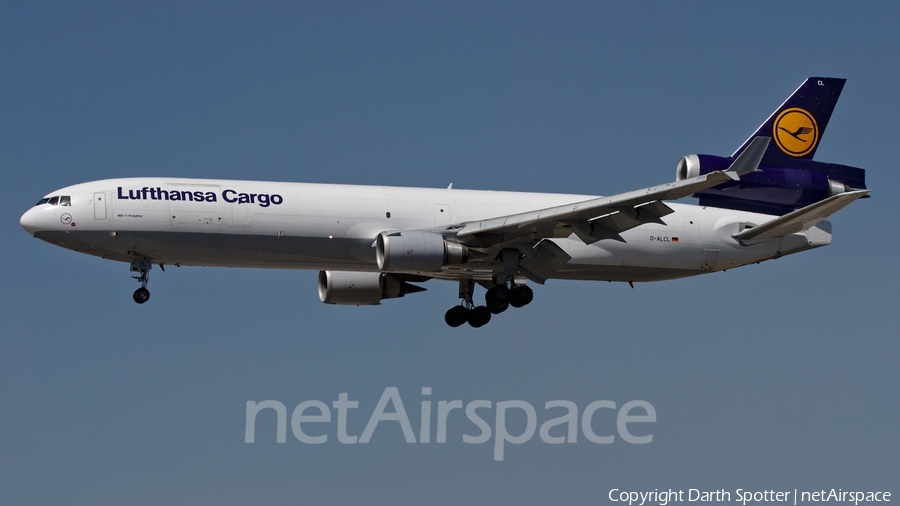 Lufthansa Cargo McDonnell Douglas MD-11F (D-ALCL) | Photo 231463