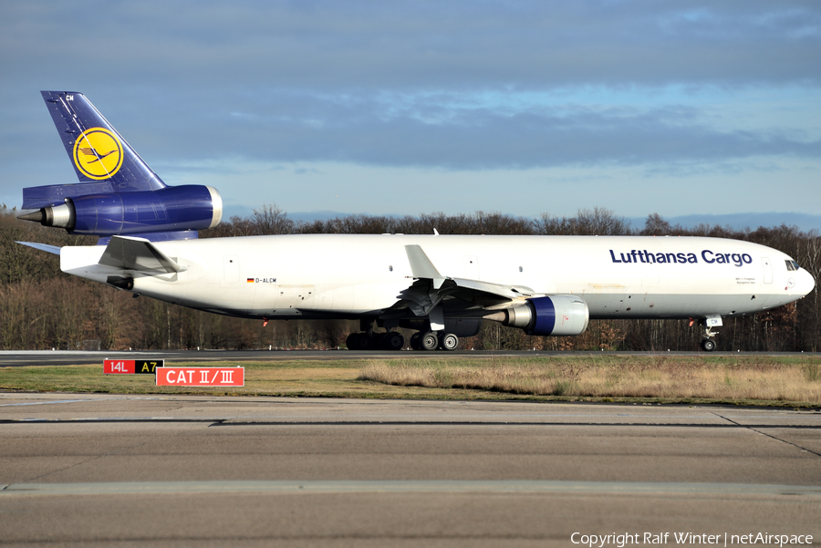 Lufthansa Cargo McDonnell Douglas MD-11F (D-ALCM) | Photo 306673