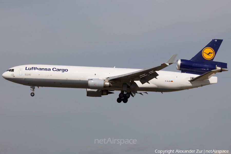 Lufthansa Cargo McDonnell Douglas MD-11F (D-ALCM) | Photo 125960