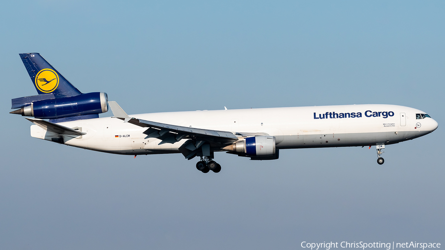 Lufthansa Cargo McDonnell Douglas MD-11F (D-ALCM) | Photo 290146