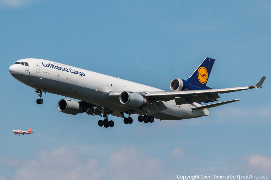 Lufthansa Cargo McDonnell Douglas MD-11F (D-ALCN) | Photo 334731