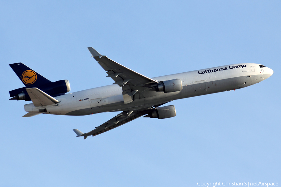 Lufthansa Cargo McDonnell Douglas MD-11F (D-ALCN) | Photo 99166