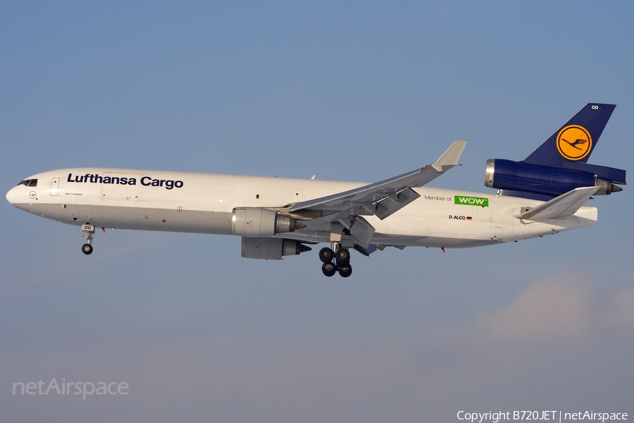 Lufthansa Cargo McDonnell Douglas MD-11F (D-ALCO) | Photo 37880