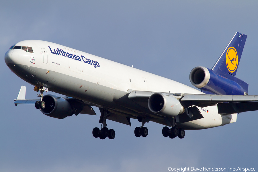 Lufthansa Cargo McDonnell Douglas MD-11F (D-ALCS) | Photo 3167