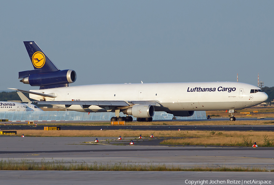 Lufthansa Cargo McDonnell Douglas MD-11F (D-ALCS) | Photo 78819