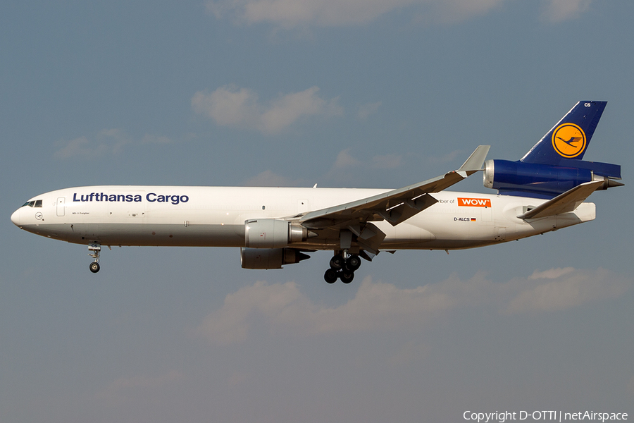 Lufthansa Cargo McDonnell Douglas MD-11F (D-ALCS) | Photo 205888